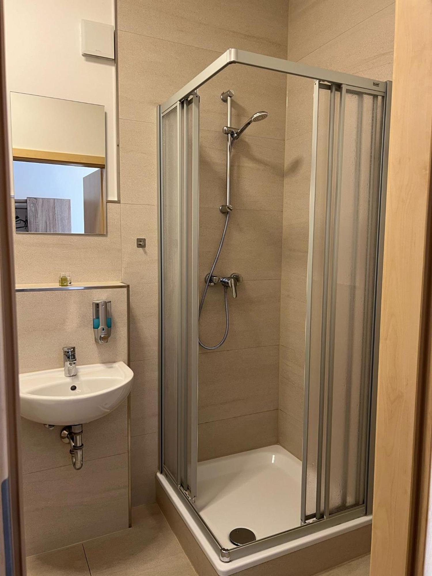 Avento Hotel Hannover 朗根哈根 外观 照片